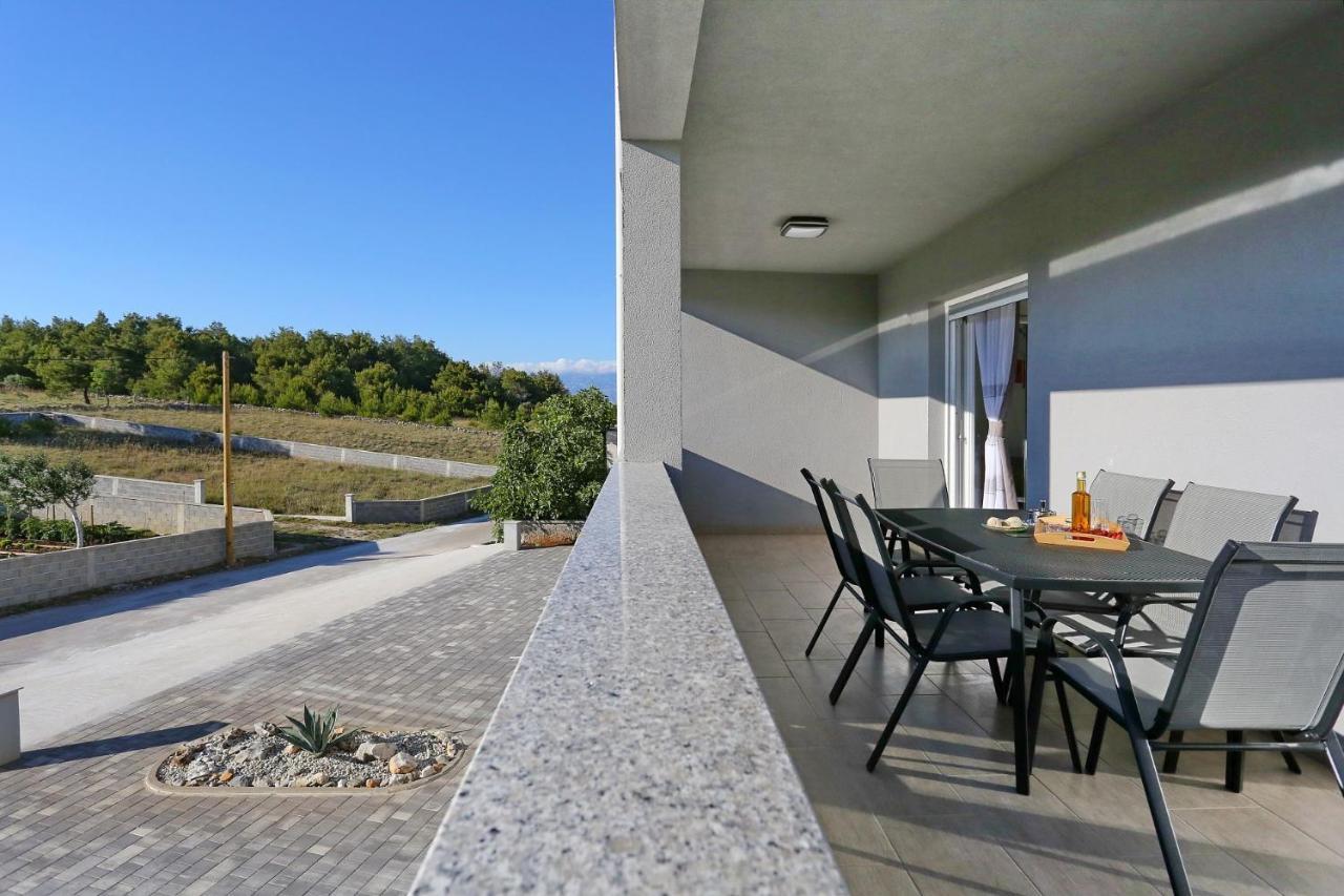 Apartments Lisac Вир Экстерьер фото